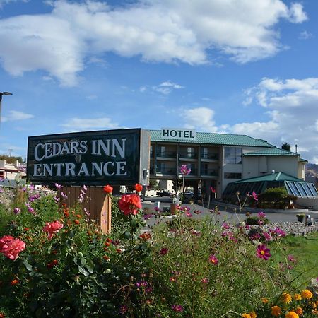 Cedars Inn Wenatchee Εξωτερικό φωτογραφία