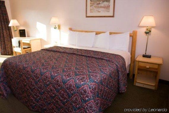 Cedars Inn Wenatchee Δωμάτιο φωτογραφία