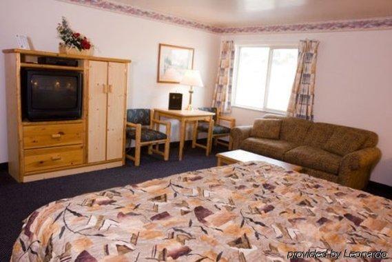 Cedars Inn Wenatchee Δωμάτιο φωτογραφία