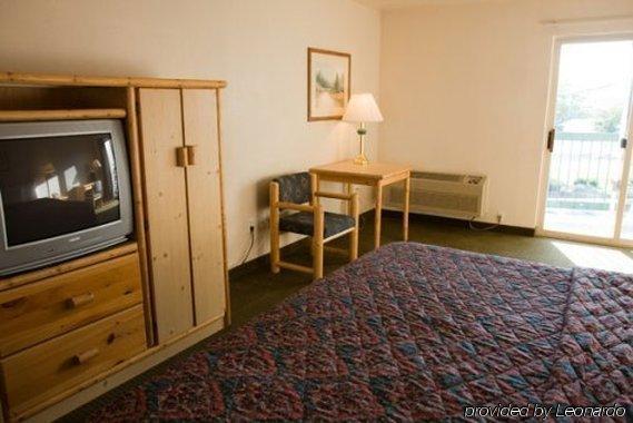 Cedars Inn Wenatchee Δωμάτιο φωτογραφία