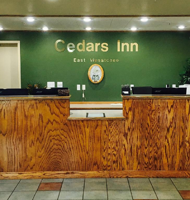 Cedars Inn Wenatchee Εξωτερικό φωτογραφία