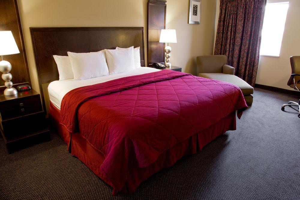 Cedars Inn Wenatchee Εξωτερικό φωτογραφία