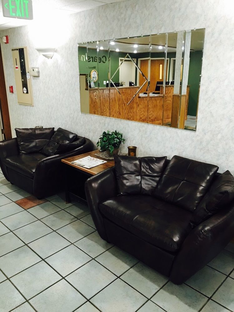 Cedars Inn Wenatchee Εξωτερικό φωτογραφία
